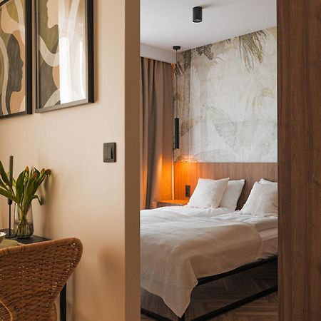 Studio Verde Legnicka Residence Wroclaw Bagian luar foto