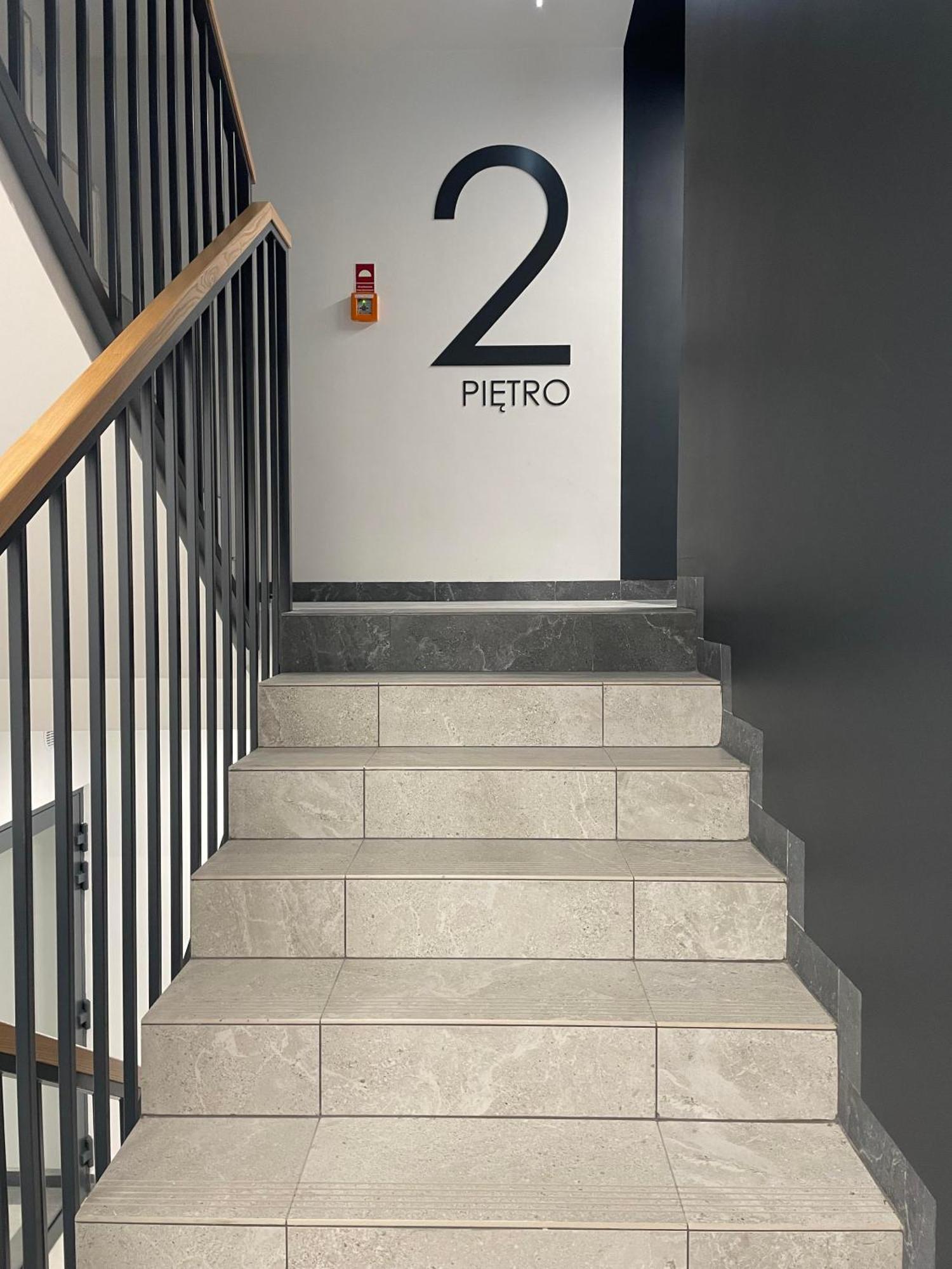 Studio Verde Legnicka Residence Wroclaw Bagian luar foto