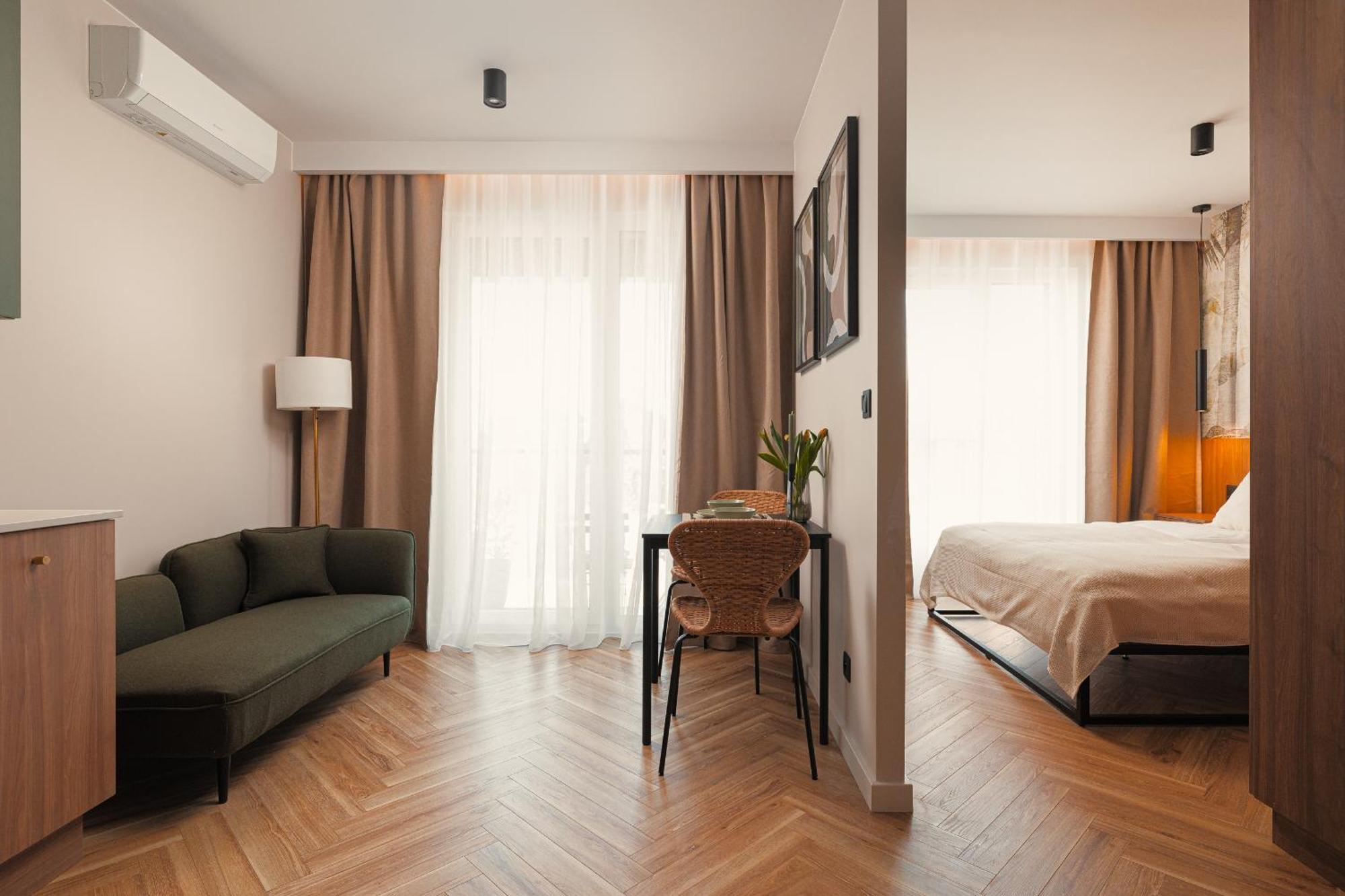 Studio Verde Legnicka Residence Wroclaw Bagian luar foto