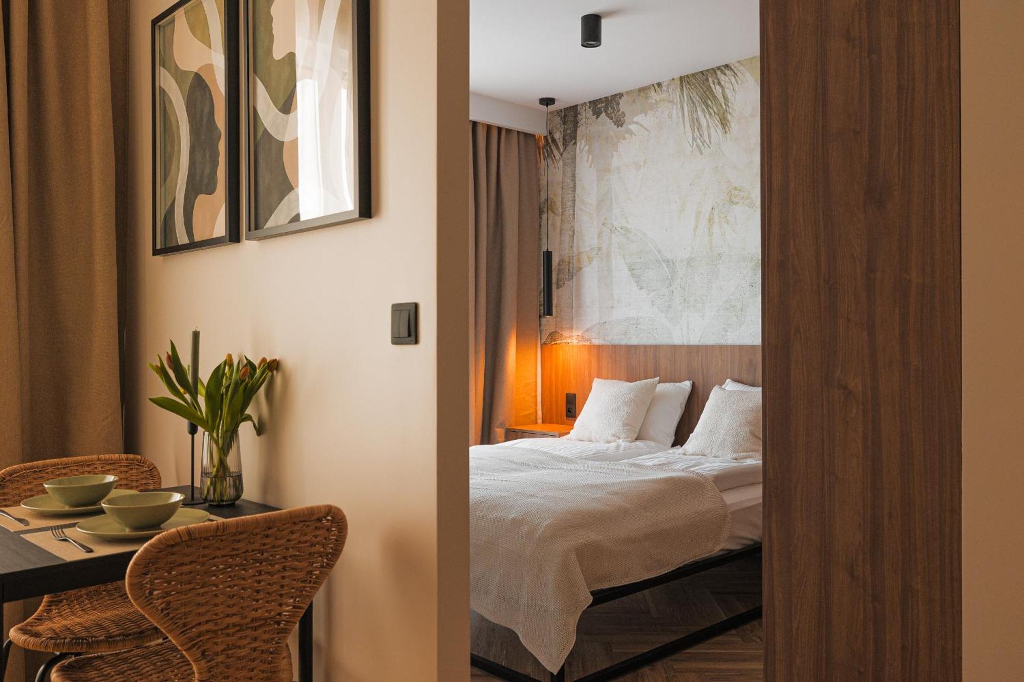 Studio Verde Legnicka Residence Wroclaw Bagian luar foto